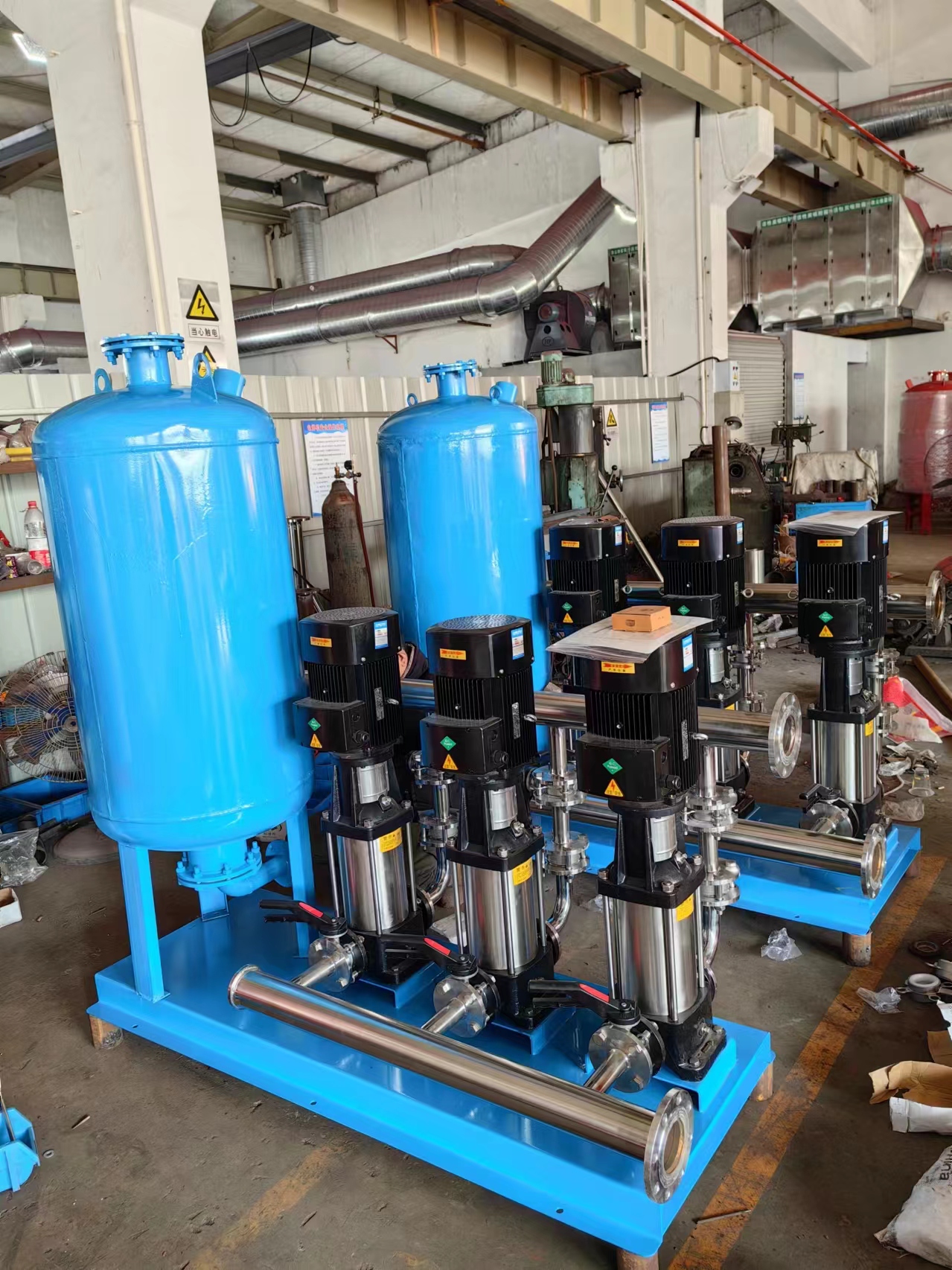 恒壓變頻供水設(shè)備，變頻加壓供水設(shè)備廠家，智能變頻給水設(shè)備